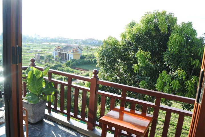 Terrace/Patio 11 of 33