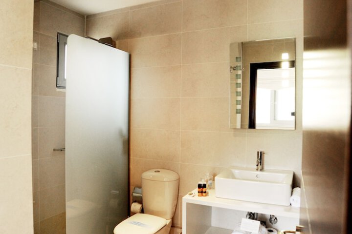 Clean Restrooms