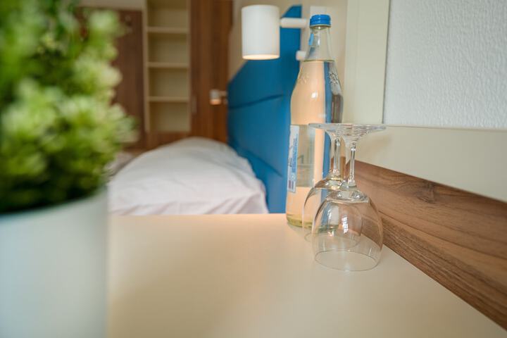Room 11 of 21