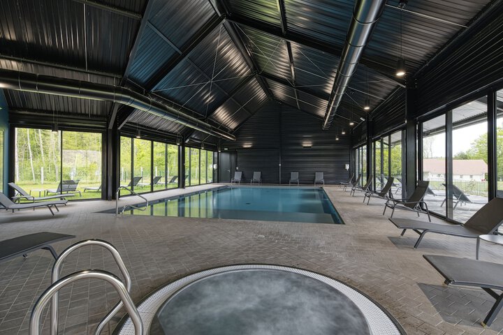 Pool 20 of 37
