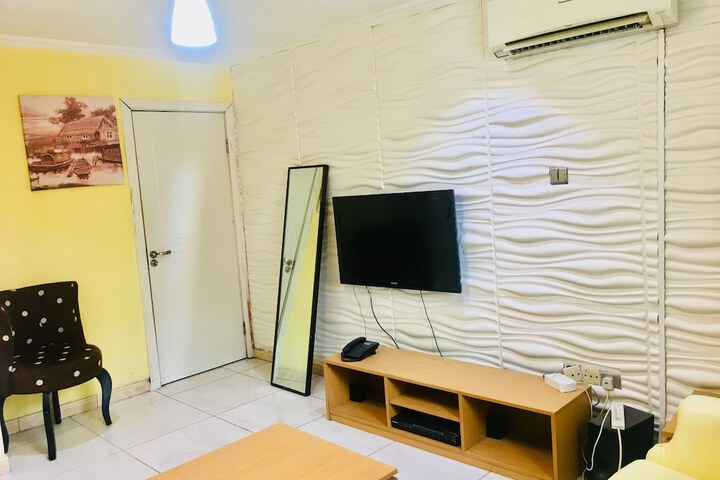 Room 22 of 28
