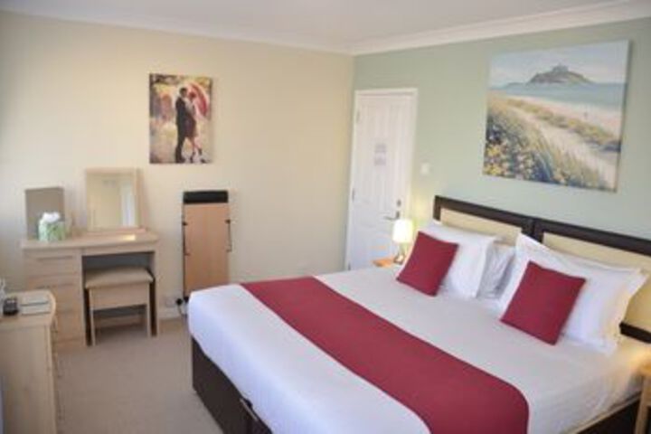 Room 44 of 50