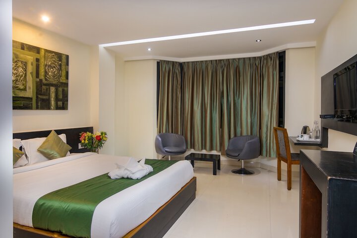 Room 18 of 60