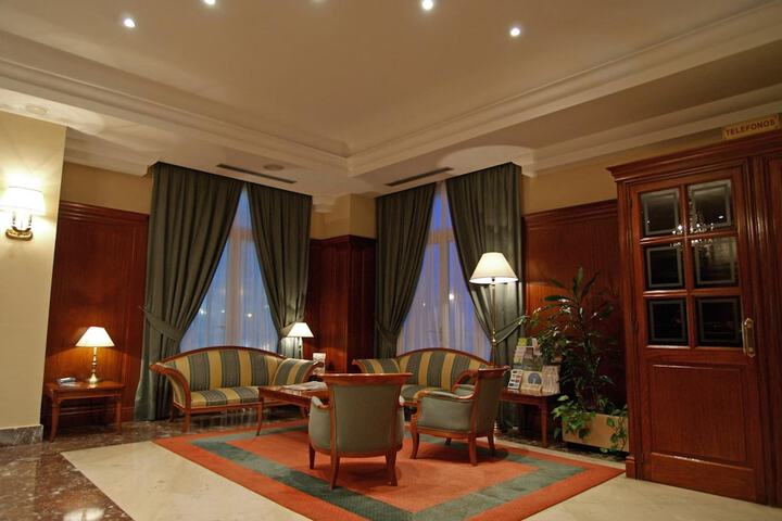 Room 18 of 49