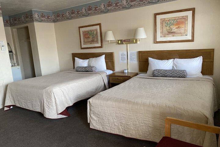 Room 3 of 35
