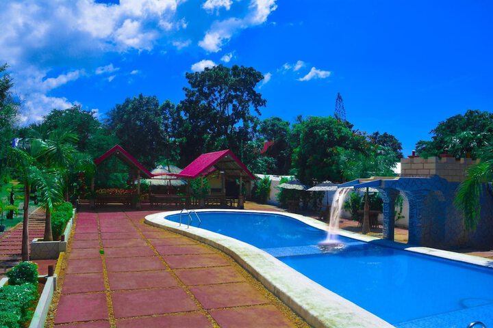 Pool 26 of 66