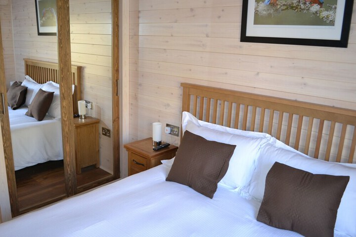 Room 10 of 75