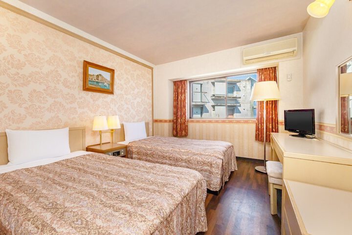 Room 20 of 47