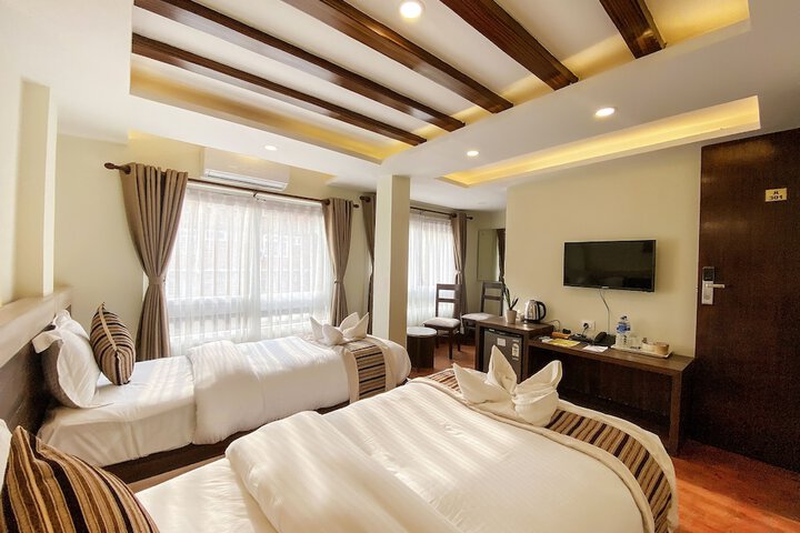 Room 6 of 45