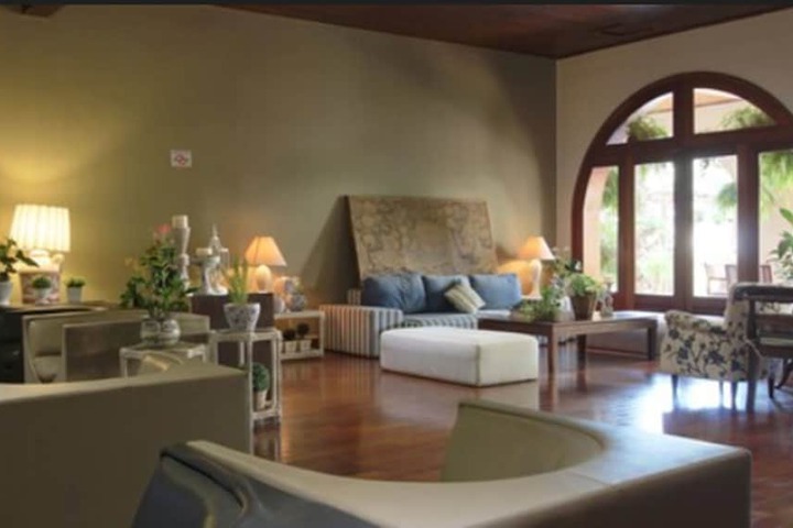 Hotel Interior 4 of 49