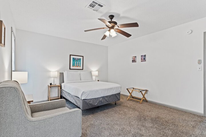 Room 14 of 47