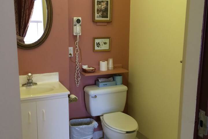 Room 45 of 64