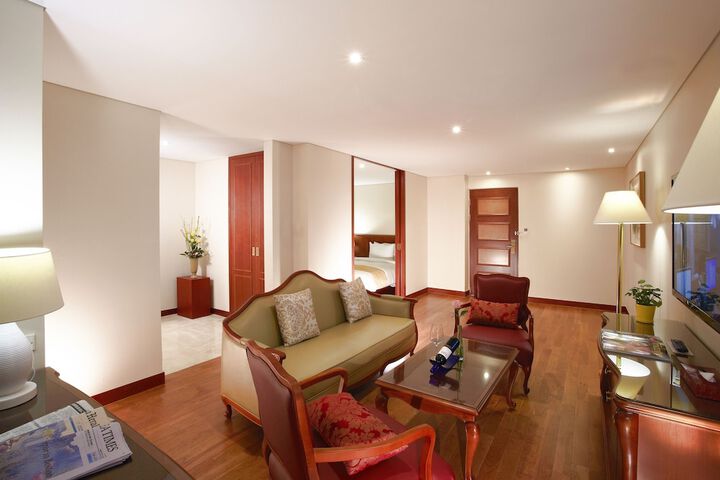 Room 47 of 106