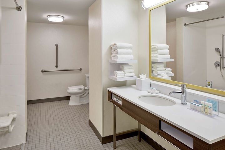 Bathroom shower