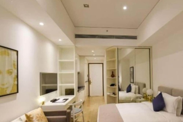 Room 16 of 84