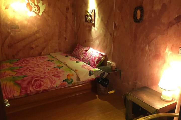 Room 22 of 43