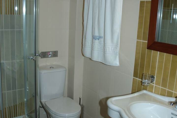 Clean Restrooms