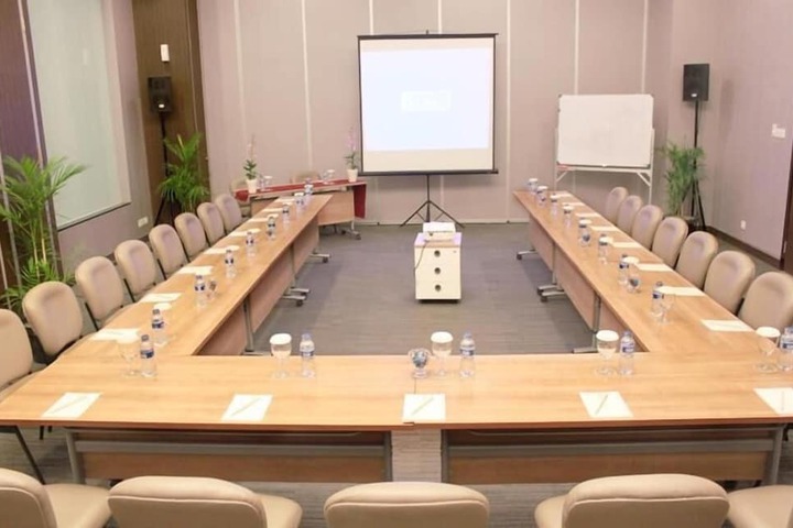 Meeting 27 of 32