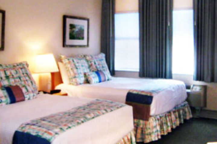 Room 5 of 15