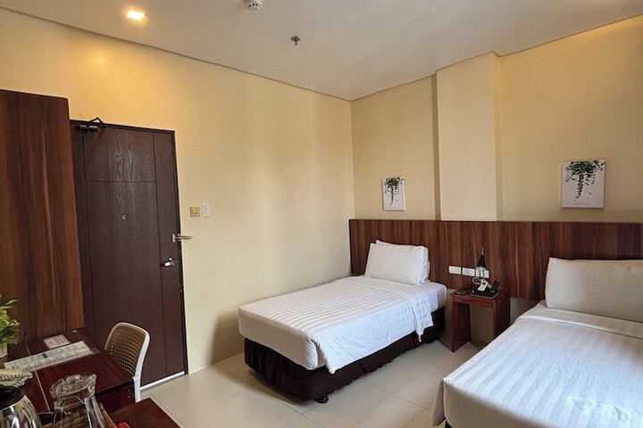 Room 59 of 159