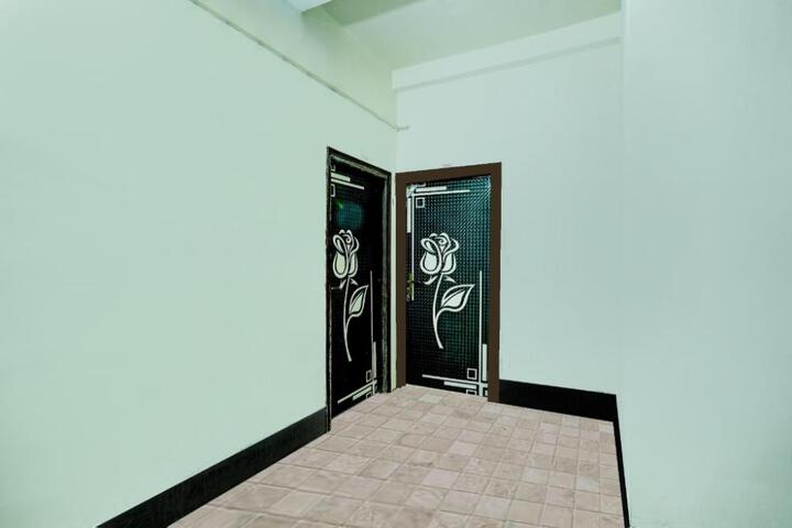 Hotel O Shiv Residency
