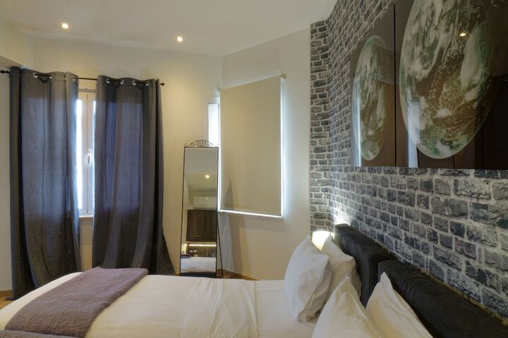 Room 47 of 121