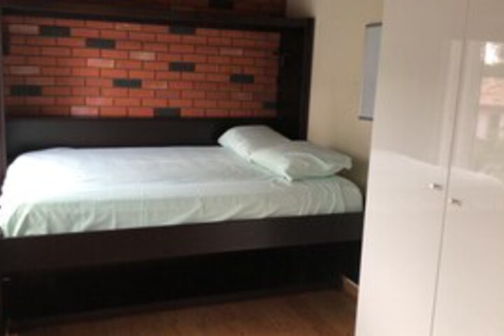 Room 14 of 23