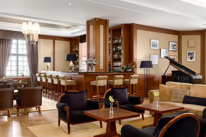 Hotel Interior 8 of 91