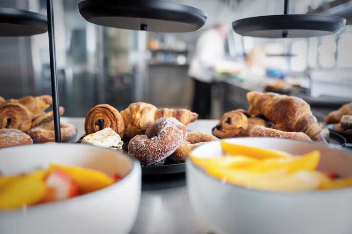 Breakfast/Coffee Service 55 of 69