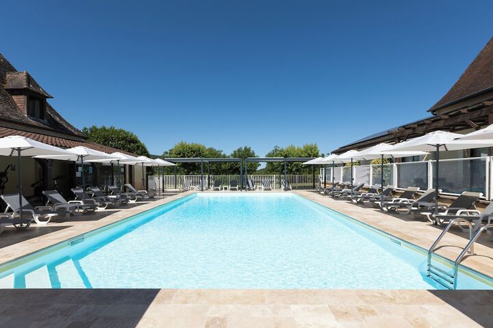 Pool 27 of 42
