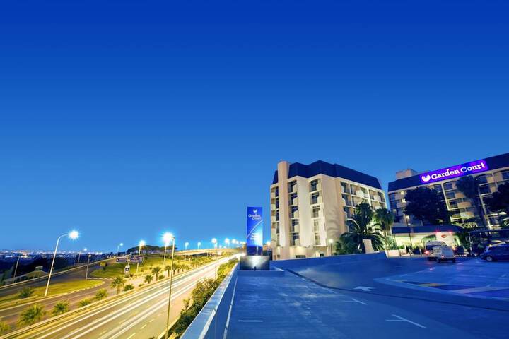 Hotel 56 of 62