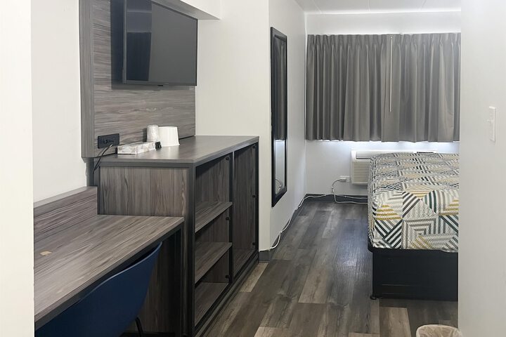 Room 20 of 30
