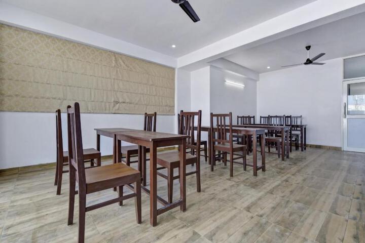 Super Hotel O Salasar Inn