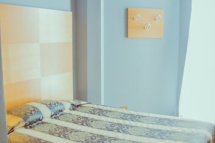 Room 8 of 45