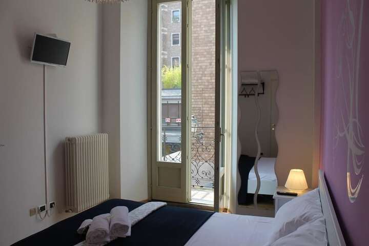 Room 17 of 22