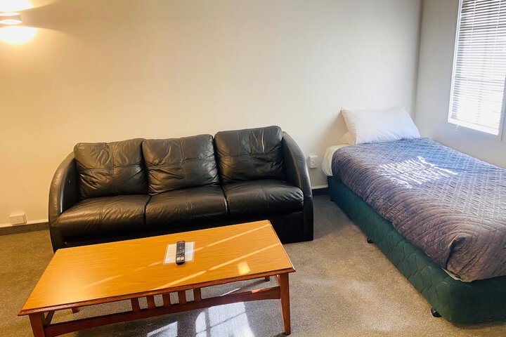 Room 20 of 38