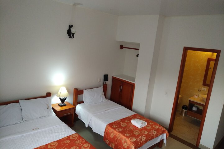Room 5 of 39