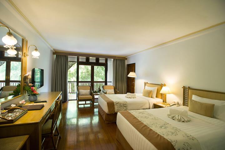 Room 7 of 71