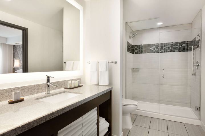 Bathroom shower