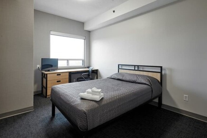 Room 2 of 18