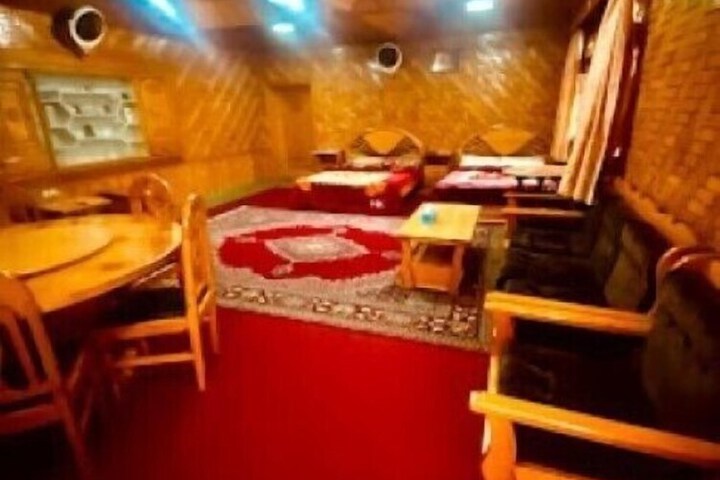 Room 3 of 14