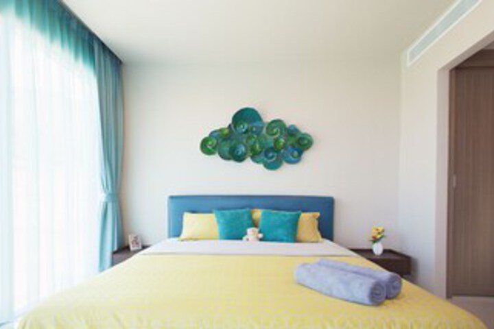 Room 73 of 92