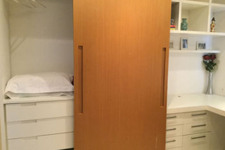 Room 32 of 67
