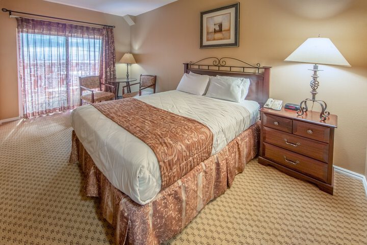 Room 14 of 105