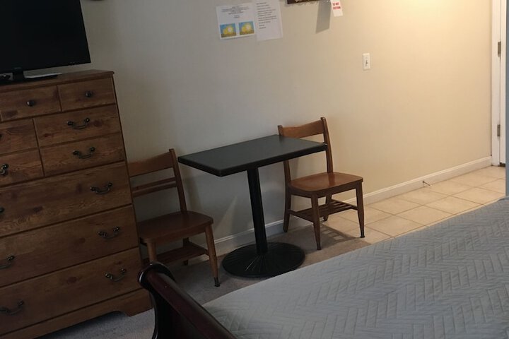 Room 18 of 50