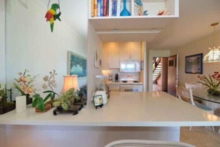 L Honoapiilani Condo #143705 1 Bathroom Condo in Lahaina, HI