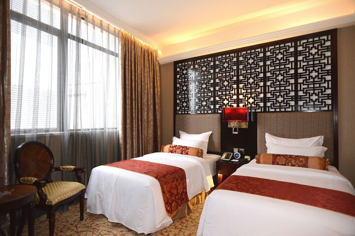 Room 3 of 47