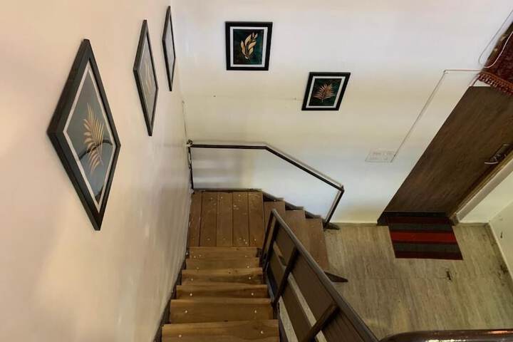 Room 32 of 55