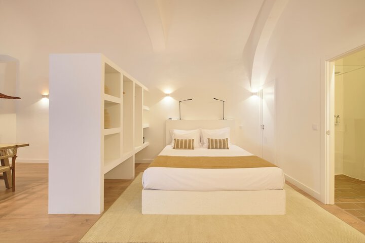 Room 49 of 67