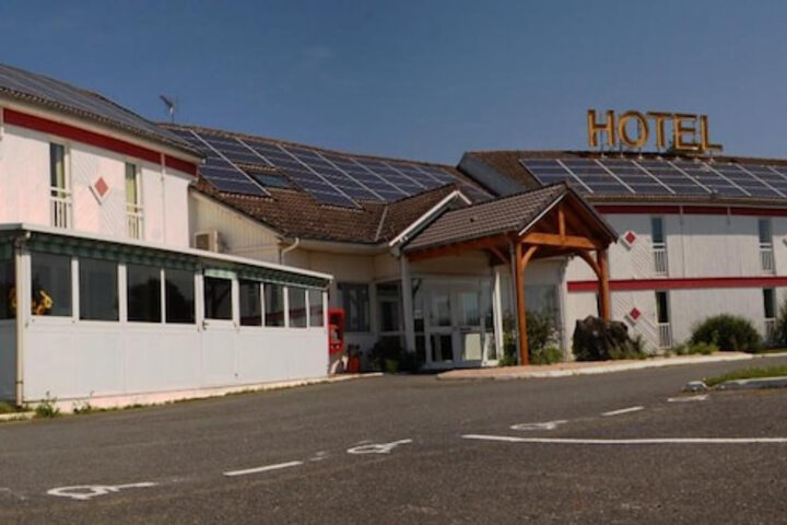 Hotel 60 of 63